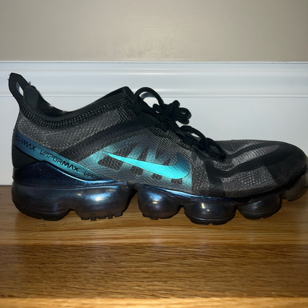 Nike vapormax  women size 8